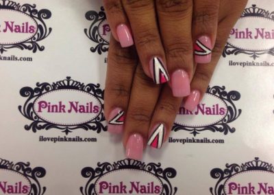 Pink-Retro-Nails-640x640